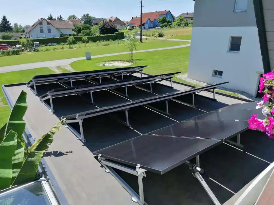 Supporti di attacco facilmente montati del pannello solare per l'installazione aperta del campo del sito