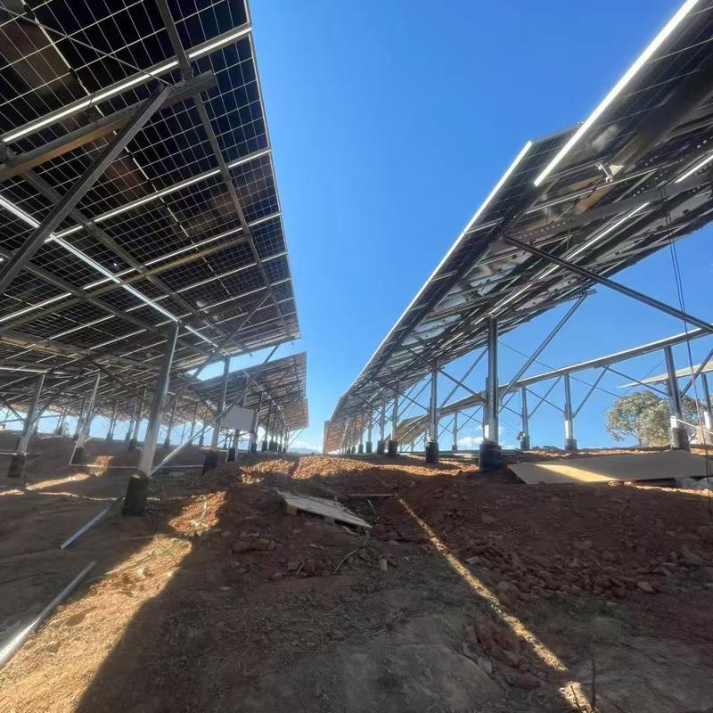 Quadro di montaggio fotovoltaico solare di alta qualità: resistente alle intemperie, personalizzabile per sistemi solari residenziali/commerciali