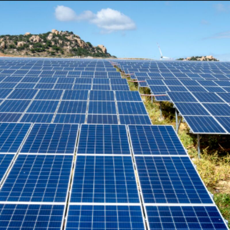 Supporti per il montaggio solare a terra con componenti di alluminio anodizzato resistenti alla corrosione progettati per un facile montaggio e un lungo periodo all'aperto